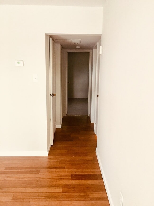 Photo - 810 N Forklanding Rd Unit 211