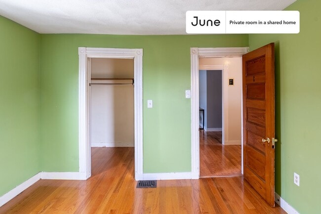 Photo - Room in Shared 6 bed/1.5 bath home Unit C