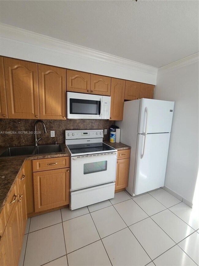Photo - 5440 W 21st Ave Unit 302