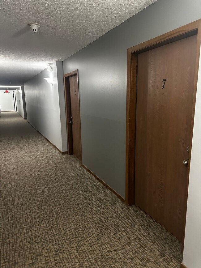 Cedar Creek Apartments