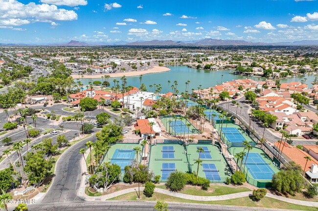 Photo - 2041 E Marquette Dr