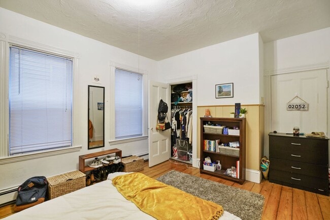 Photo - 68 Calumet St Unit 1