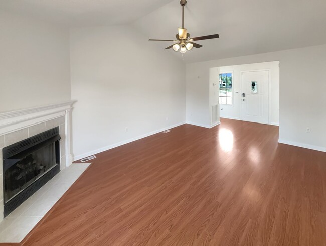 Photo - Cute 2 Bedroom 2 Bath Home with a 2 Car Garage!