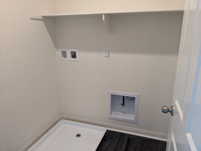 Photo - 8749 Celebration St