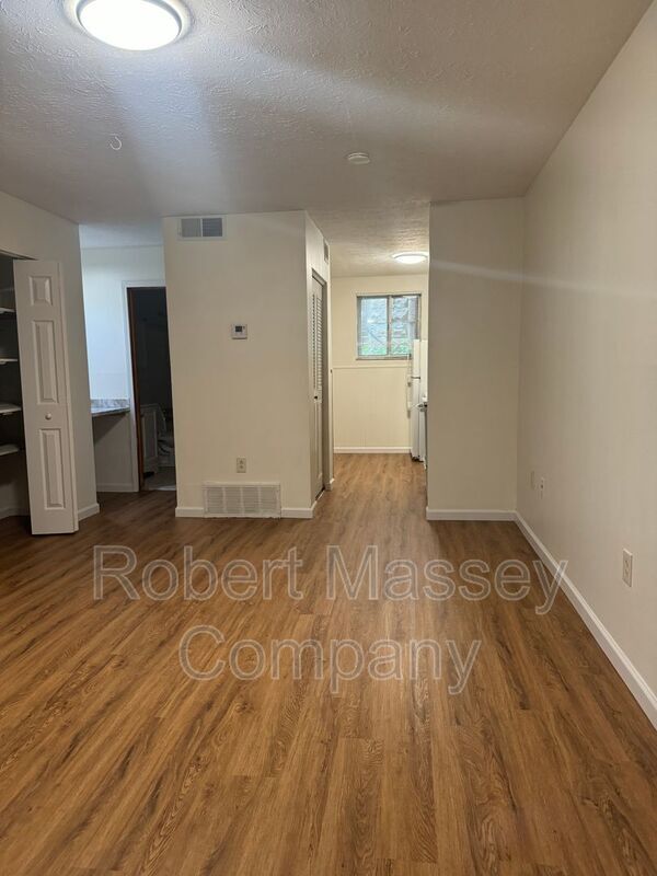 Photo - 2124 Cherokee Pkwy Unit #105