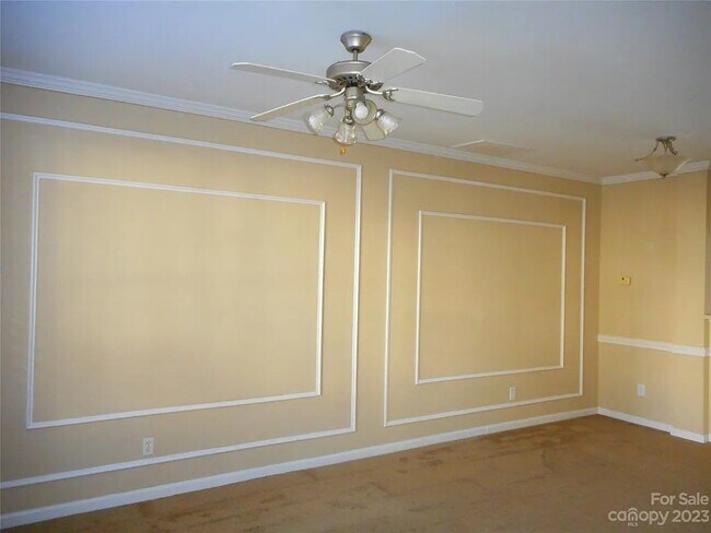 Photo - 8419 Chaceview Ct