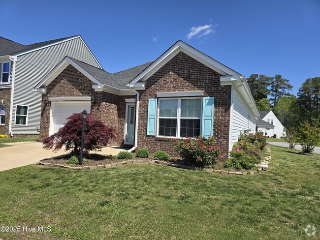 Building Photo - 200 Winborne Loop Rental