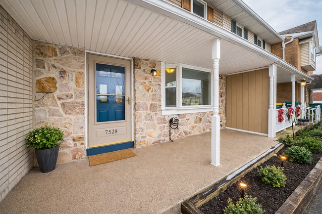 Photo - 7528 Buttercup Rd