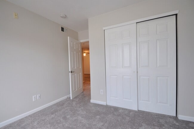 Photo - 12293 W Cross Dr