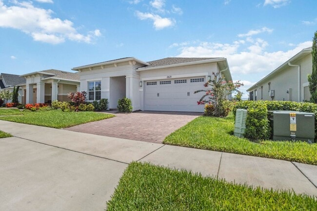 Photo - For Rent: Immaculate 3 Bed, 3 Bath + Flex ...