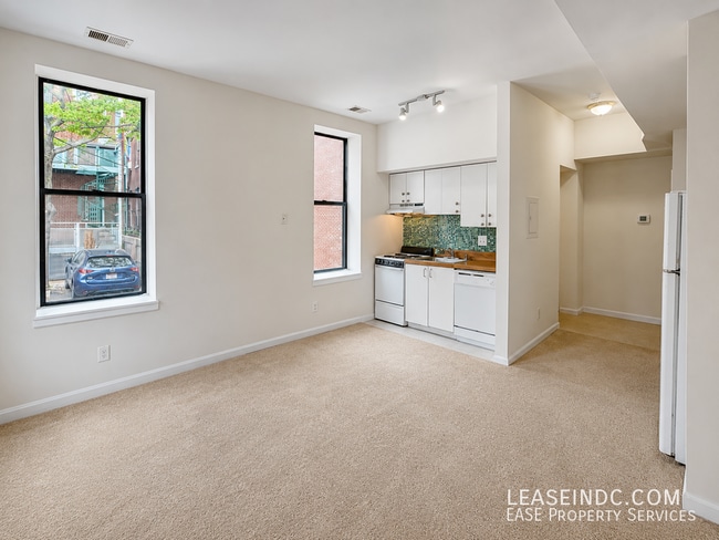 Photo - 1532 15th St NW Unit #REAR