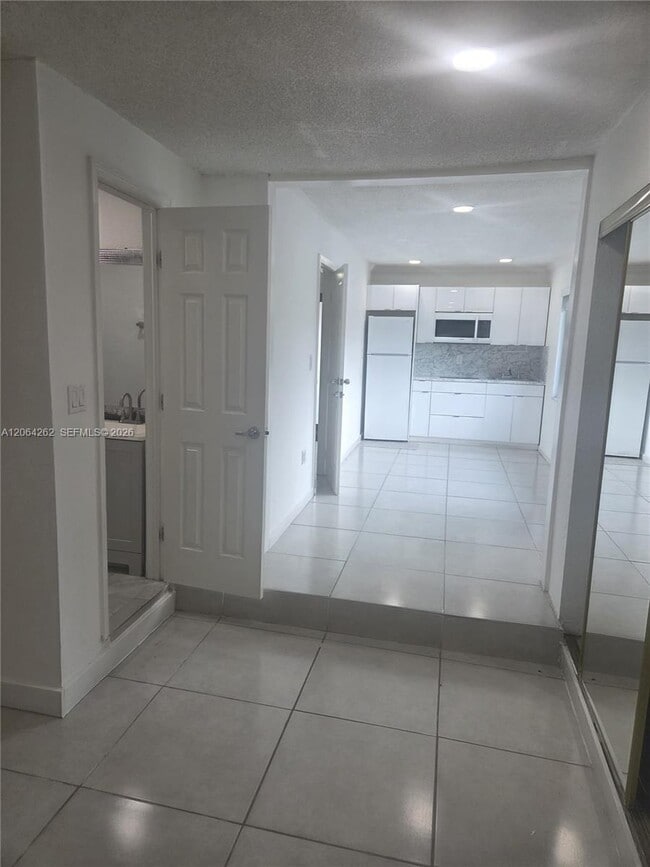 1235 SW 136th Pl Unidad 0