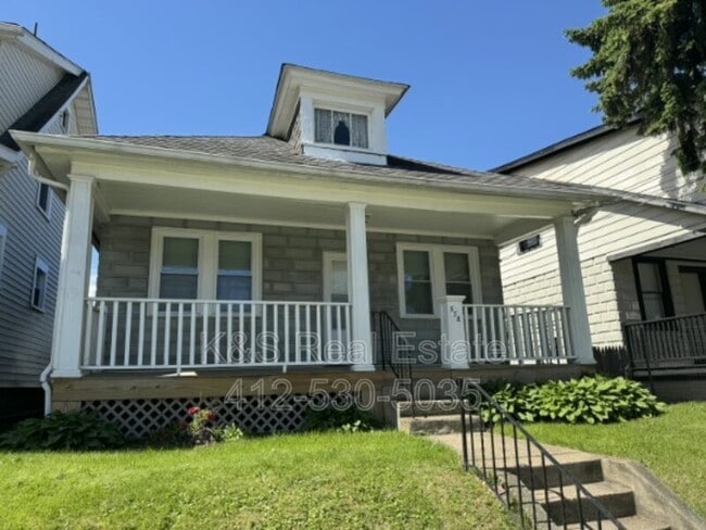 Building Photo - 538 Chicora St