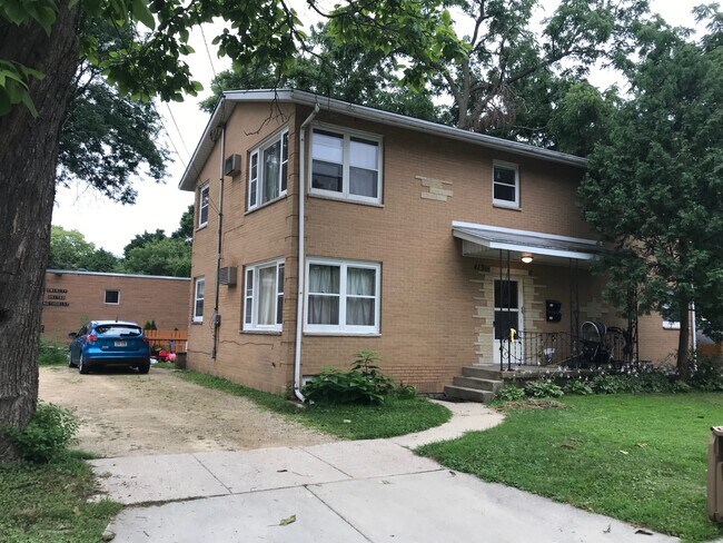 Photo - 413 S Charter St