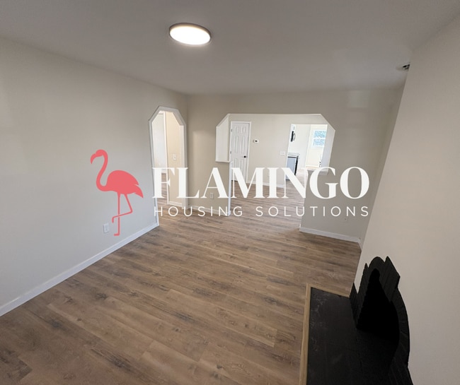 Photo - 108 Macready Ave