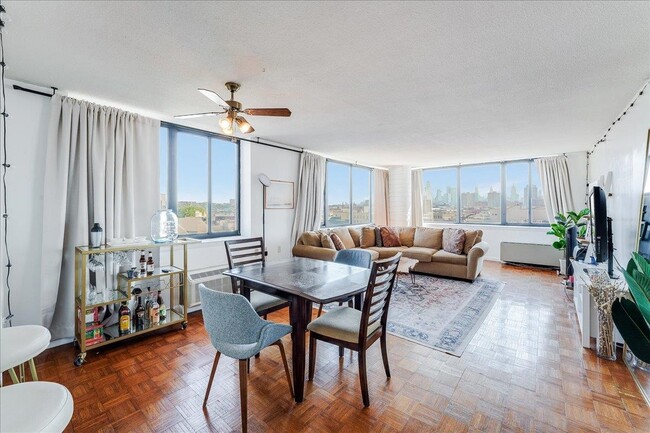 Photo - 551 Observer Hwy Condo Unit 8C