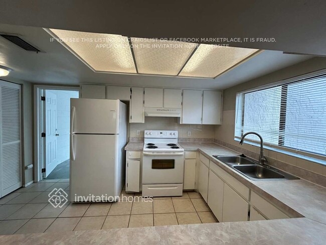 Photo - 2501 E Timberlane Dr