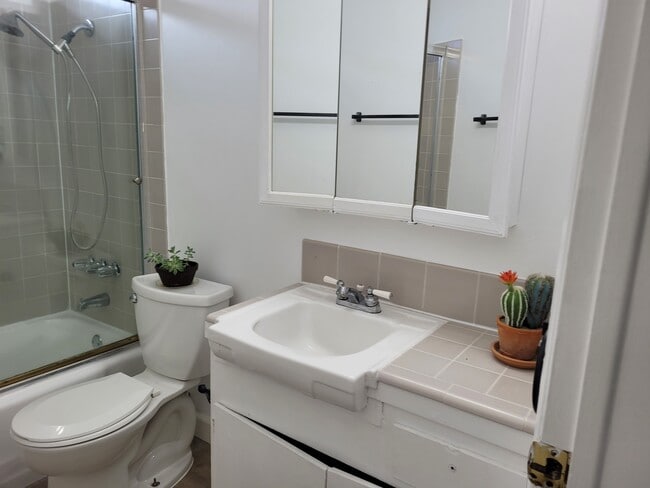 Photo - 3314 Preble Ave
