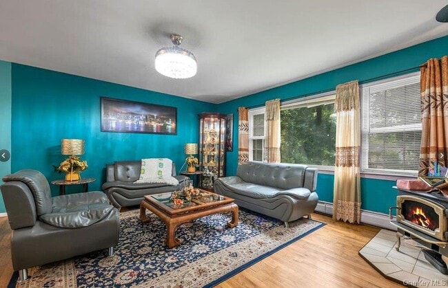 Photo - 95 Hillside Ave