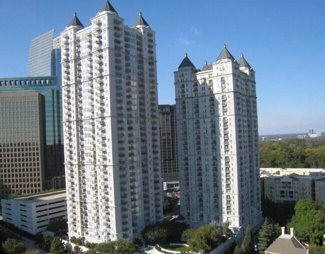 Building Photo - 199 14th St NE Unit 811