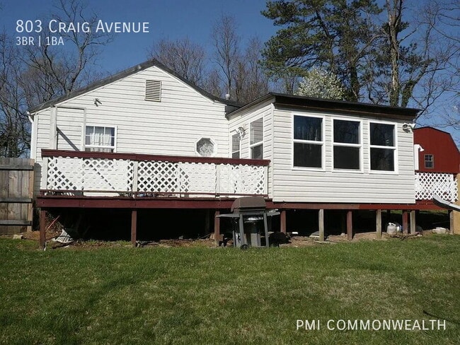 Building Photo - 803 Craig Ave