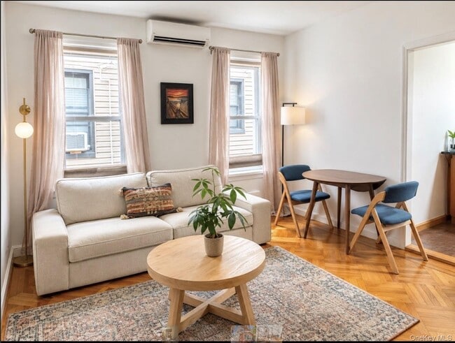 85-43 67th Dr