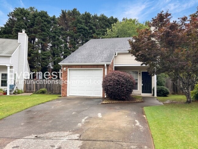 Building Photo - 1336 Yorkshire Ln