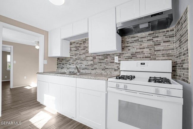 Photo - 7182 Ponce Dr