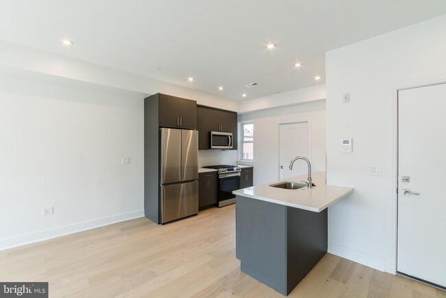 Photo - 125 South St Unit 201