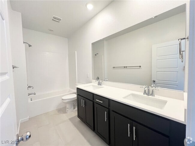 Building Photo - 108 Brielle Beacon Ln Rental