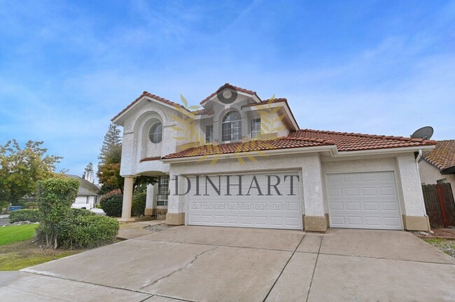 Photo - 2233 E Christopher Dr