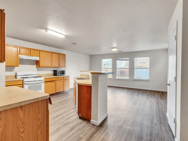 Photo - 8131 Chancewood Ln