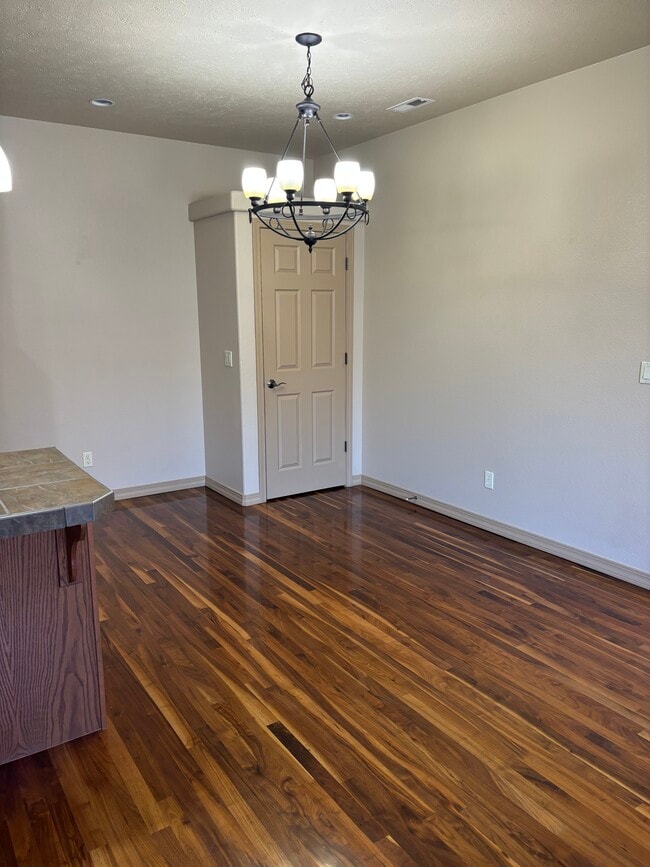 Photo - 1648 Treehaven Ct