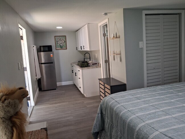 Photo - 34G Miriam St Unit Studio for rent