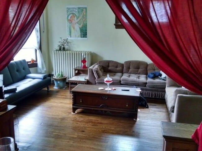 Photo - 3249 N Hackett Ave Unidad 3249