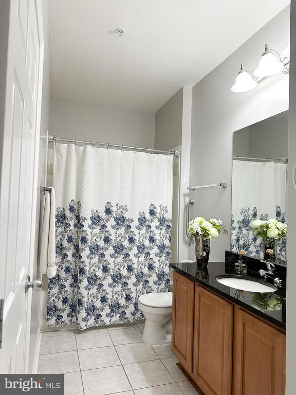 Photo - 4850 Eisenhower Ave Unit 121