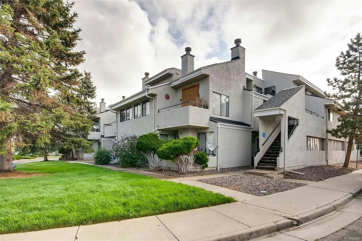 Photo - 1825 Kendall Street, Unit APT 312