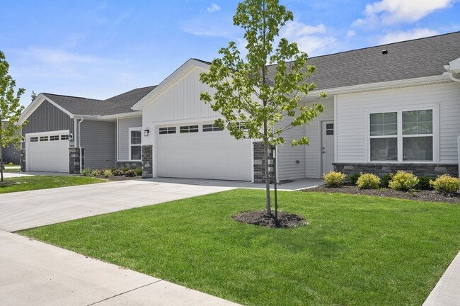 Photo - Hillside Farms at Stonehill Village