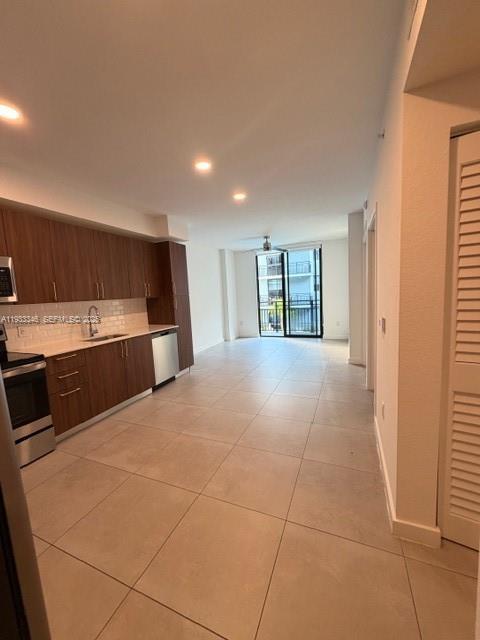 Photo - 1005 Spring Garden Rd Unidad 646