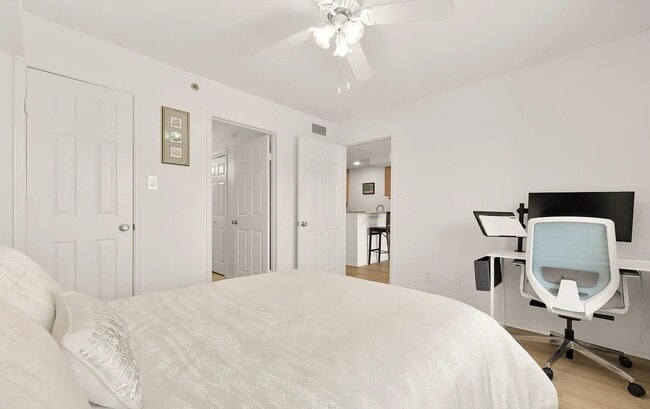 Photo - 3309 Wyndham Cir