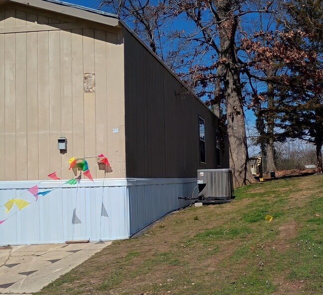 Photo - 9 Deerwood Park