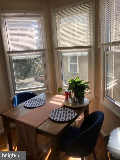 Photo - 2638 Poplar St