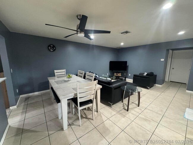 8016 Ambach Way