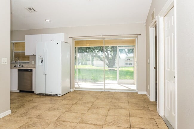 Photo - 3132 Eagle Pass St