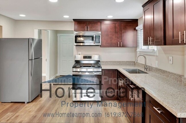 Building Photo - 438 B Ave