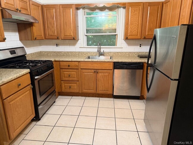 Photo - 82 Laurel Pl Unit 2