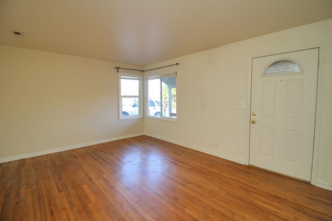 Photo - 4503-4507 NE 52nd Ave Unit 4503