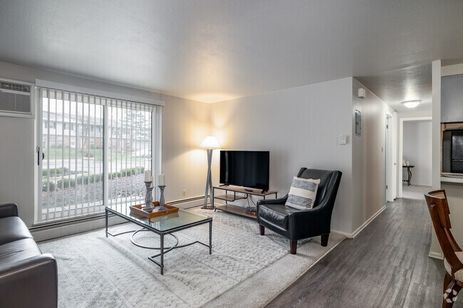 2BD, 1.5BA - 750SF - LIVING ROOM