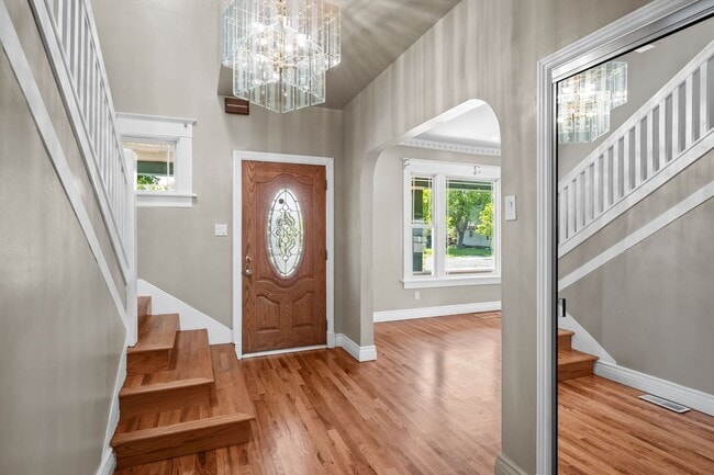 Beautiful Audubon 5 Bedroom Home! - Availa... - Beautiful Audubon 5 Bedroom Home! - Availa...