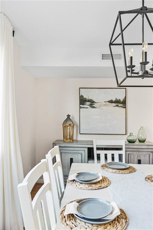 Photo - 214 Goddard Row